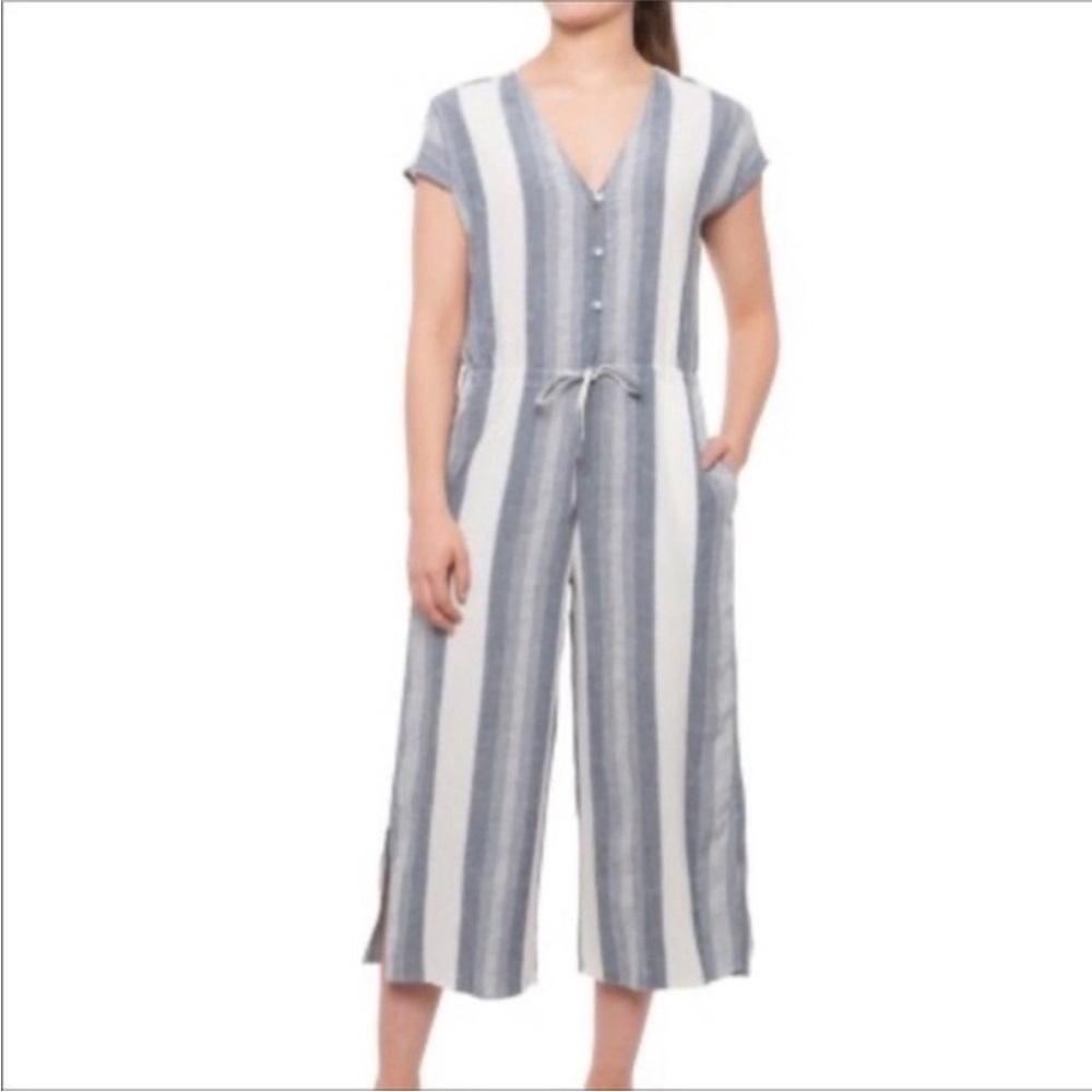Anthropologie Cloth & Stone Size Small Blue & White Jumpsuit Romper